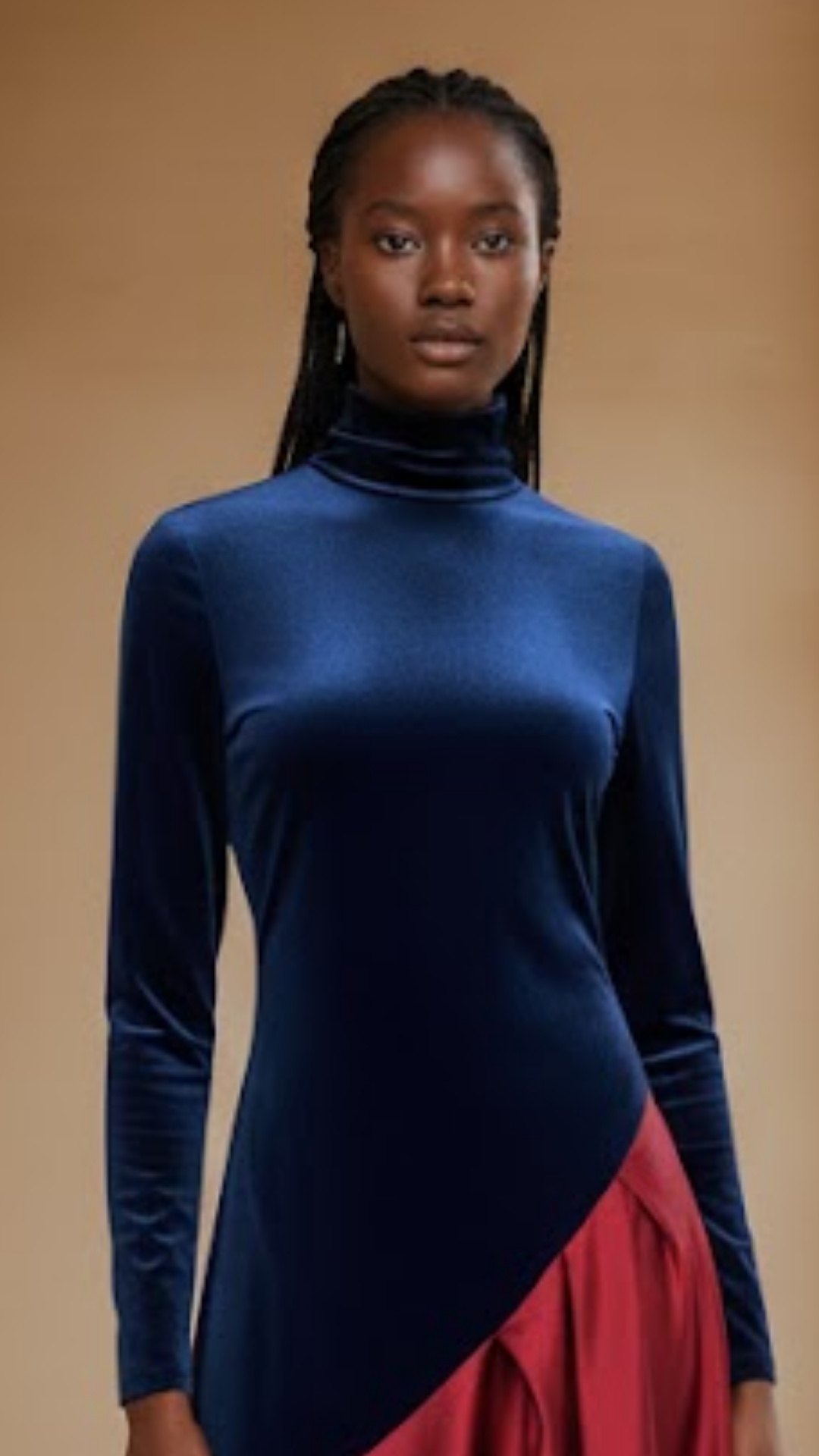 Beatrice | Elegante vestido largo bicolor y satén con falda fluida